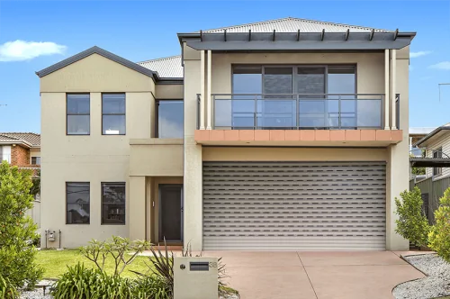 Cửa cuốn Austdoor có tốt không?