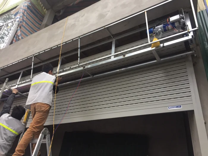 Thi công và sửa chữa cửa cuốn Thuận An Bình Dương